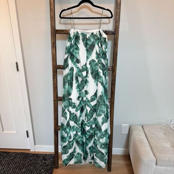 Chelsea28 Women’s Palm Leaf Green Ruffle Maxi Dress - Picture 6 of 7